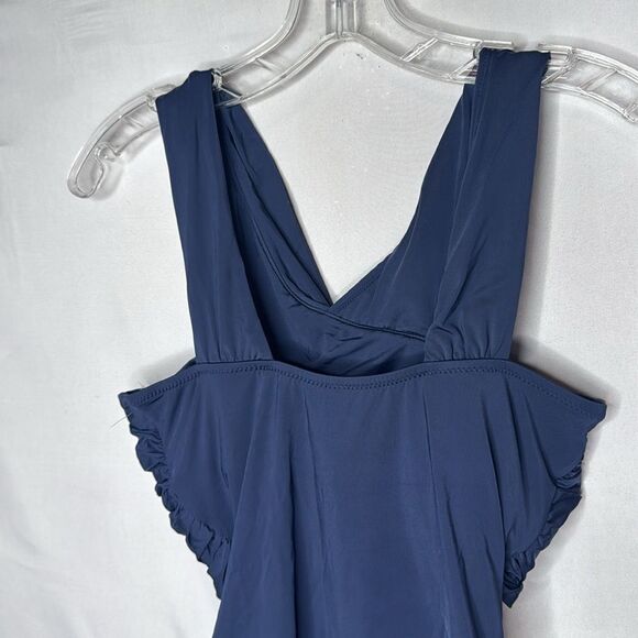 Garnet Hill Ruched-Front Navy One Piece Bathing Suit. Size 4. - Picture 9 of 9